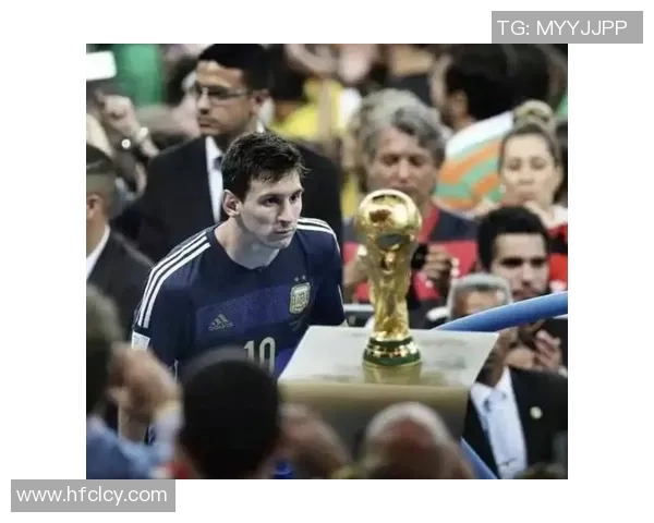 全球足坛十大神奇球星盘点他们的传奇时刻与辉煌成就